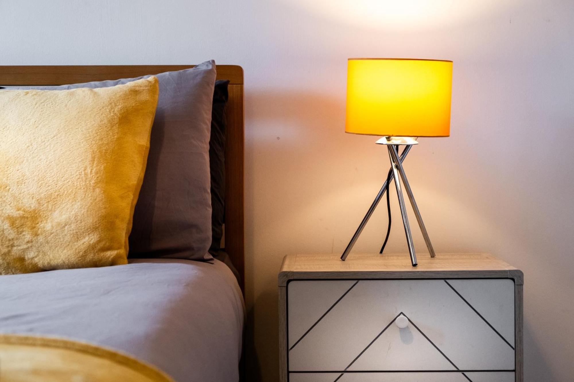 Central Suite Near Mailbox, King Bed, Ping Pong, Netflix, Sleeps 4 Birmingham Exterior foto