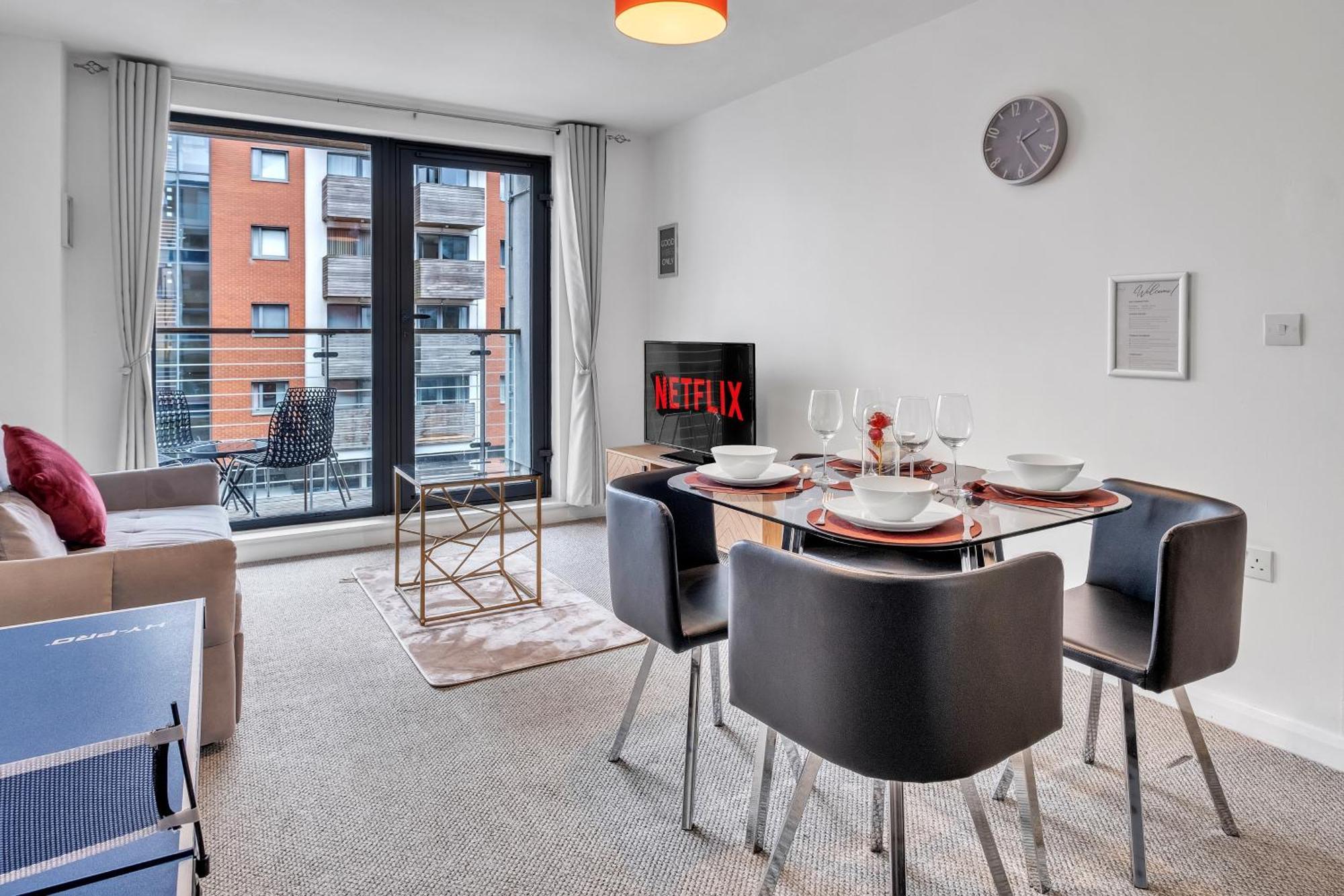 Central Suite Near Mailbox, King Bed, Ping Pong, Netflix, Sleeps 4 Birmingham Exterior foto