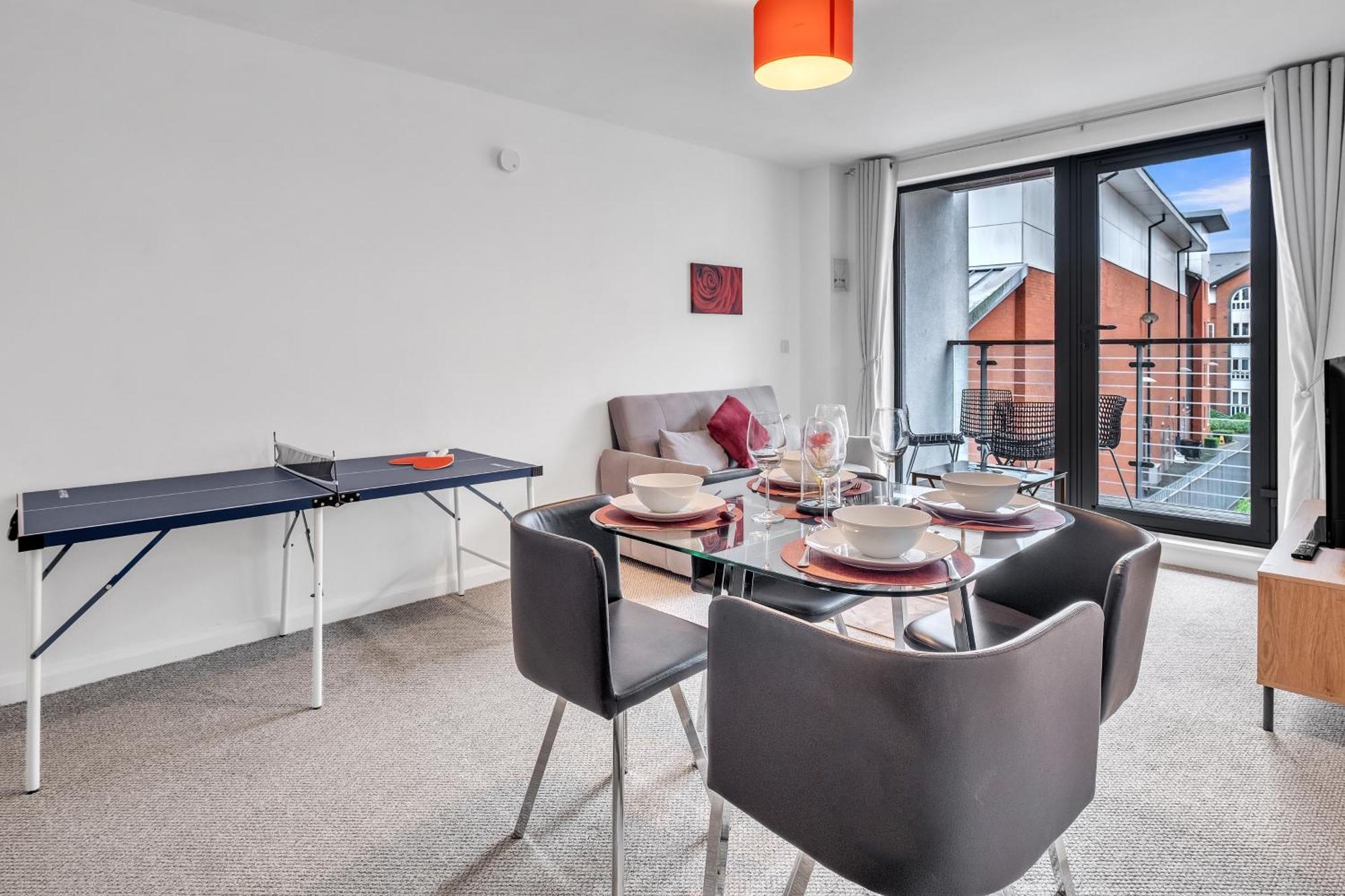 Central Suite Near Mailbox, King Bed, Ping Pong, Netflix, Sleeps 4 Birmingham Exterior foto